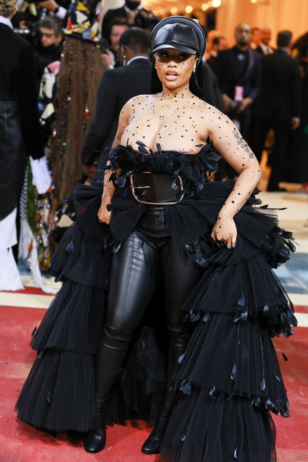 See Nicki Minaj's All-Black Ensemble at the 2022 Met Gala