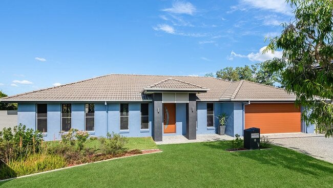 8 Tomaso Close, Doolandella goes to auction at 3pm