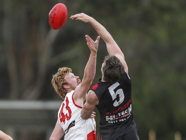 Harry Prior was best-on-ground for the Frankston Bombers. Picture: Valeriu Campan