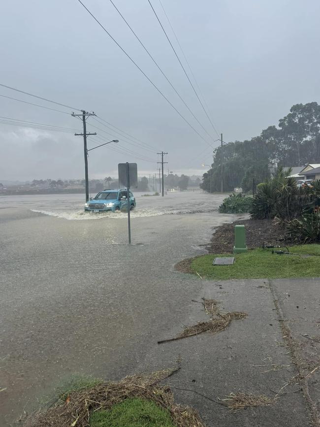 Dalot Smith posted this flooding of flash flooding in Hervey Bay.