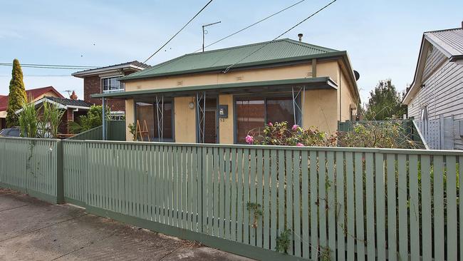 The Preston home that Avati has demolished and is replacing with townhouses.