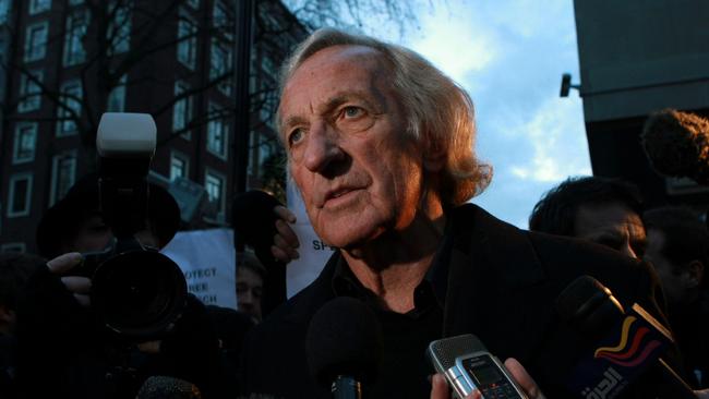 John Pilger attends court hearing for Julian Assange in London in 2010.