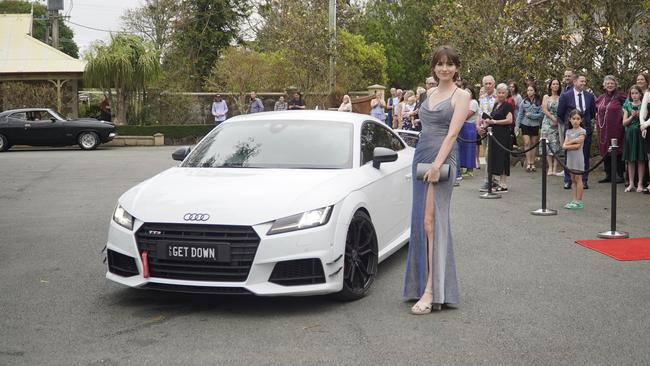 Students arriving in style for the 2024 Glasshouse Christian College formal at Flaxton Gardens.