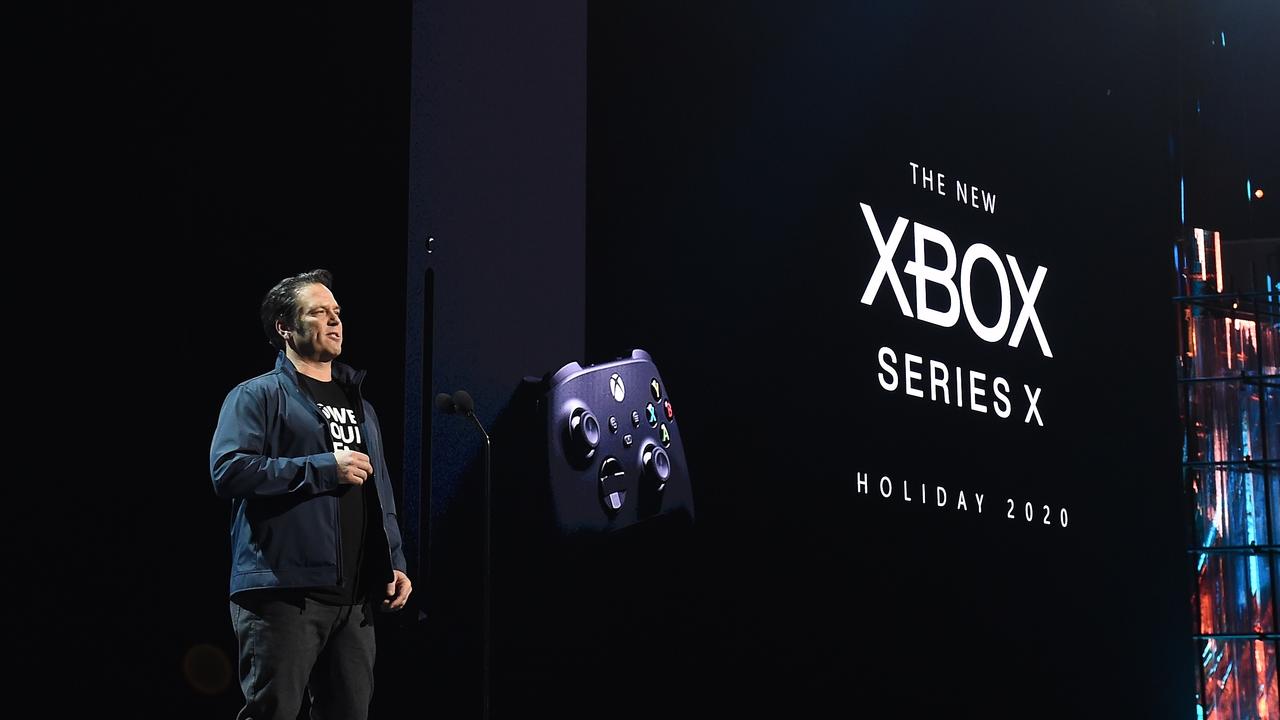 News You Might've Missed on 11/12/20: Microsoft Won't Reveal Xbox Series X  Sales, Half-Life: Alyx Developer Commentary, & More