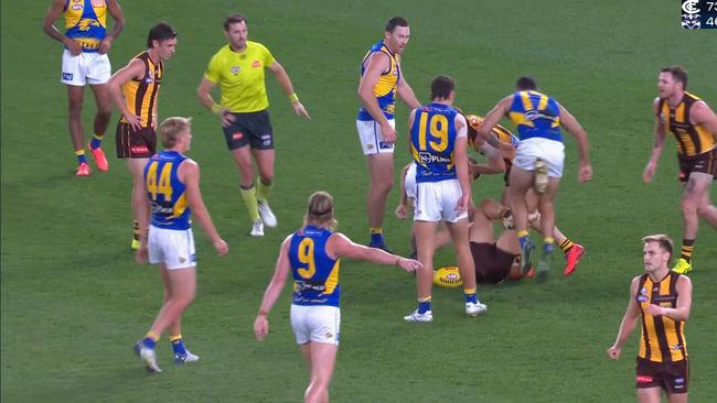 Jack Ginnivan went straight for the middle stump. Photo: Fox Footy.