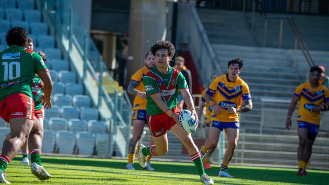 Villami Mahe running the ball. Picture: Thomas Lisson