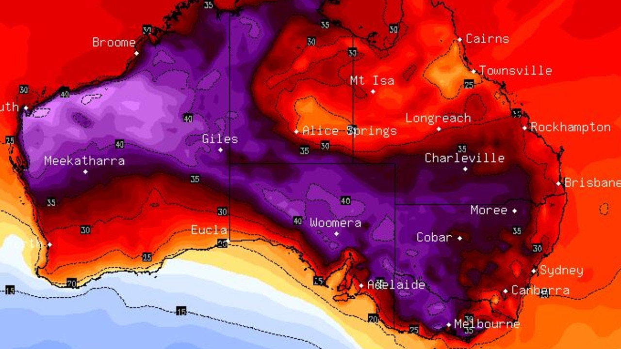 Sydney, Melbourne weather Cool change due but fires and floods remain