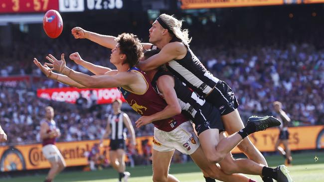 Darcy Moore makes a flying spoil in the grand final. Picture: Michael Klein