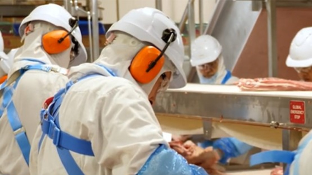 Crisis talks after SA abattoir to axe 270 local jobs