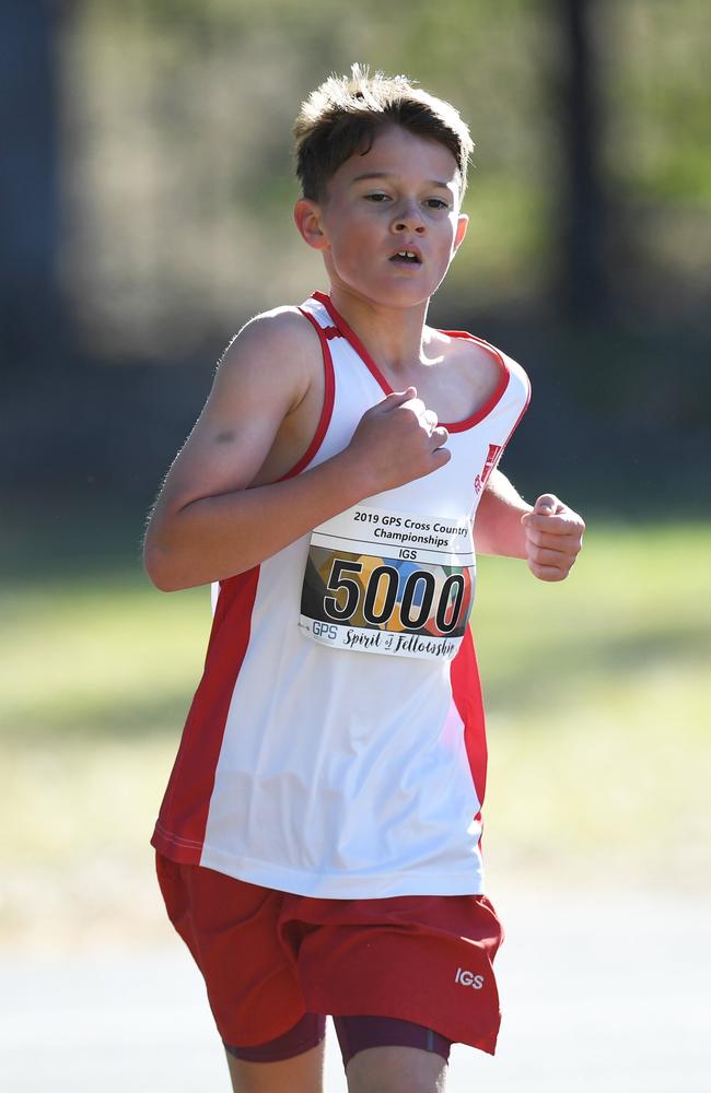 Callum Pamenter as a junior school cross country runner for Ipswich Grammar School.