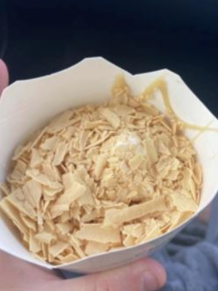 Some fans said it needed extra topping. Picture: Facebook/Caramilk Addicts