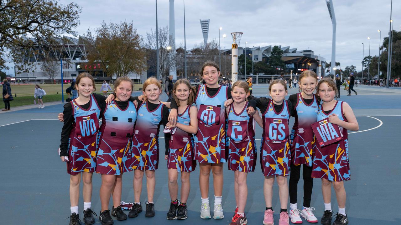 Newcomb under-11 netball team.