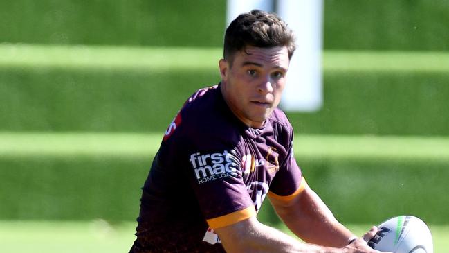 BRISBANE, AUSTRALIA - MAY 26: Brodie Croft in action during a Brisbane Broncos NRL training session at the Clive Berghofer Centre on May 26, 2020 in Brisbane, Australia. (Photo by Bradley Kanaris/Getty Images)