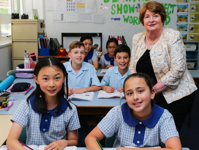 Hornsby North Public School principal Maree Sumpton with students. Picture: Gaye Gerard/