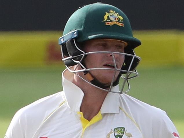 Cricket - South Africa vs Australia - Third Test - Newlands, Cape Town, South Africa - March 25, 2018   Australia's Steve Smith reacts after losing his wicket   REUTERS/Mike Hutchings - RC1CE93BEE60