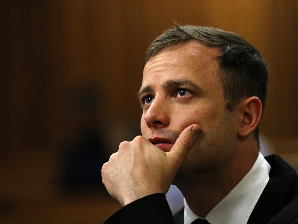 Oscar Pistorius sweeping church floors after release from prison for ...