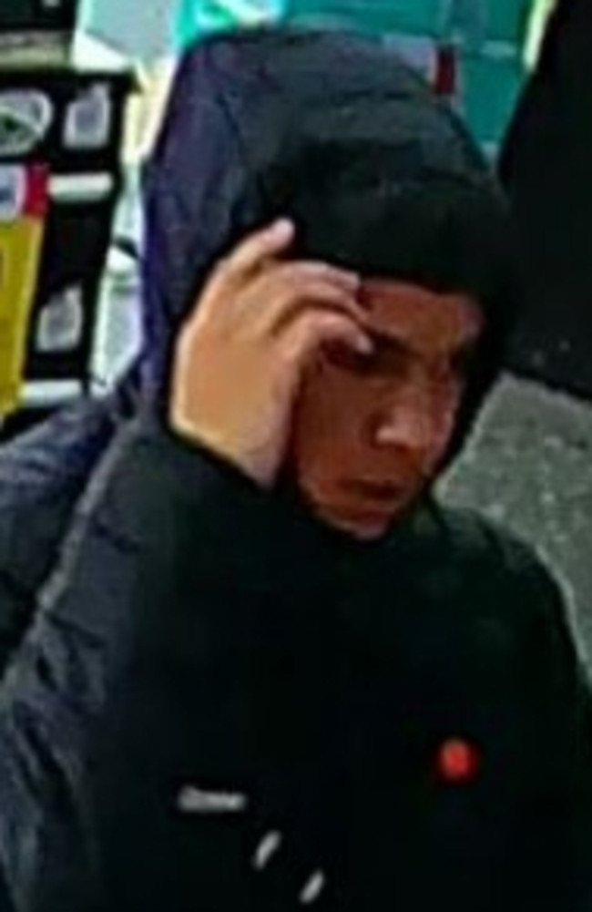 Police believe the man pictured in this image may be able to assist officers with the investigation into a recent shop steal – unlawfully take away goods which occurred on Thursday, May 30, 2024 at approximately 11.30am.