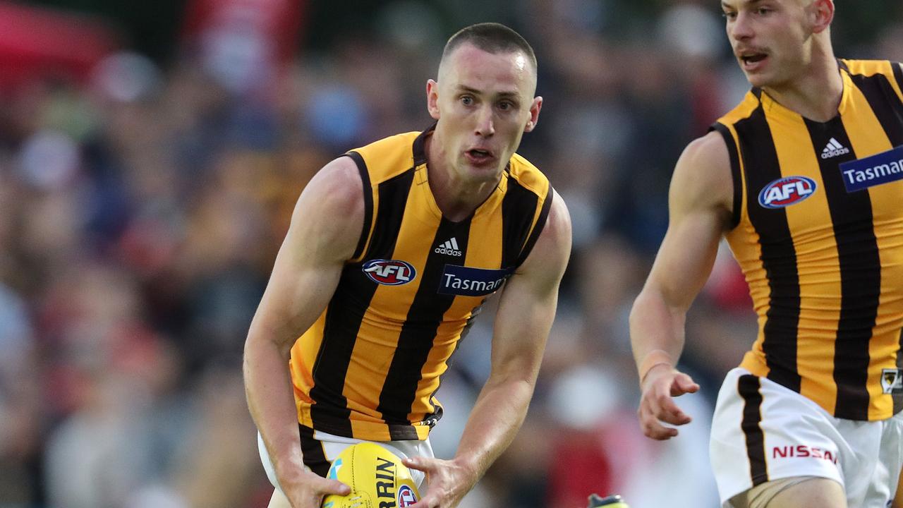 Marsh community Cup. St Kilda v Hawthorn at Moorabbin. 20/02/2020. Tom Scully of the Hawks q2 . Pic: Michael Klein