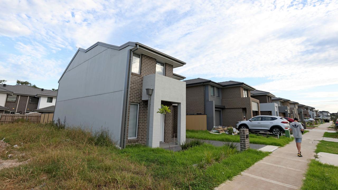 Another half house nearby. Picture: NCA NewsWire/Damian Shaw