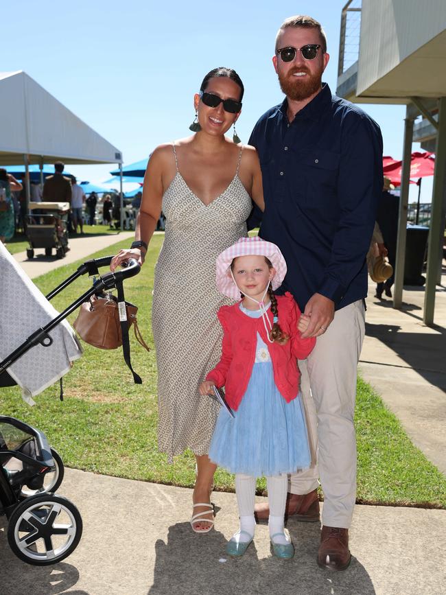 BAIRNSDALE, AUSTRALIA – MARCH 22 2024 Sam, Amira and Intan Nickless attend the Bairnsdale Cup race day. Picture: Brendan Beckett