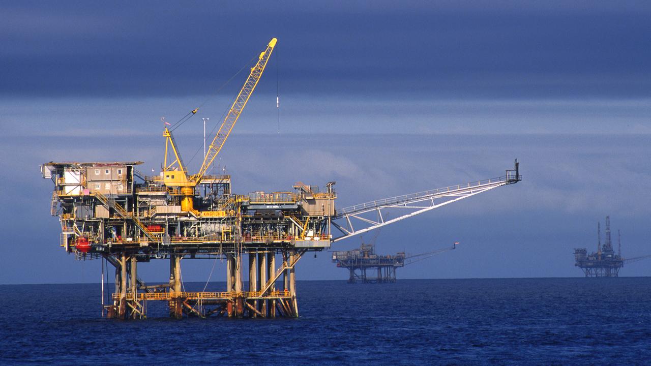 The Victorian government is facing growing pressure to reconsider its ban on onshore gas exploration in the face of looming gas shortfalls as Bass Strait production dwindles.