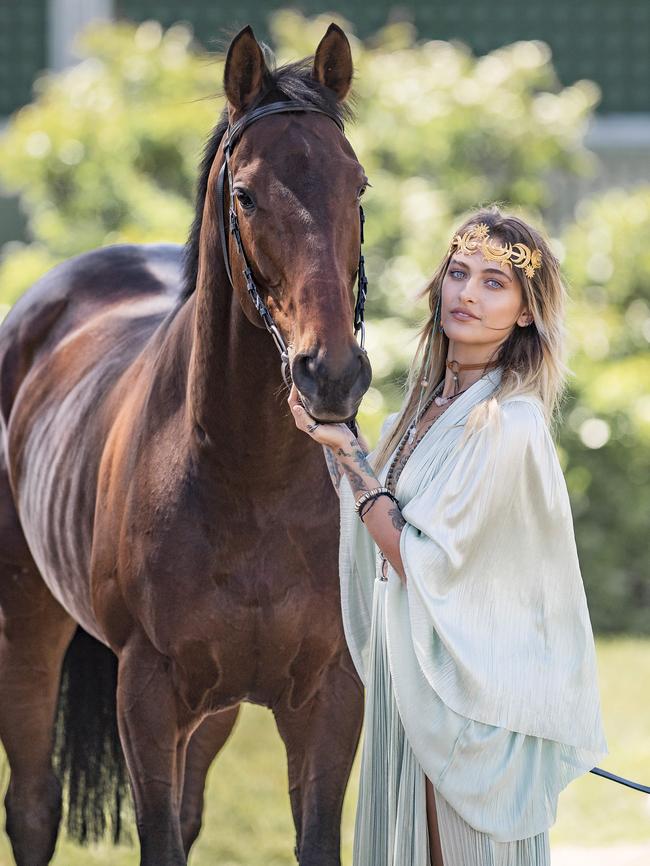 Paris Jackson meets Melbourne Cup favourite Marmelo. Picture: Jason Edwards