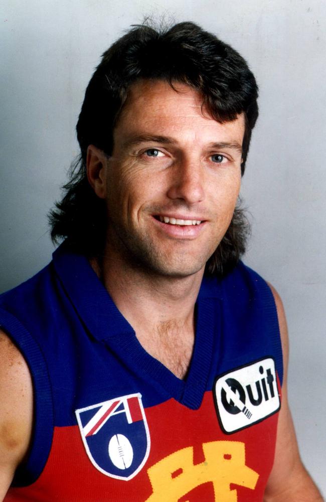 Roos played 269 games for Fitzroy.