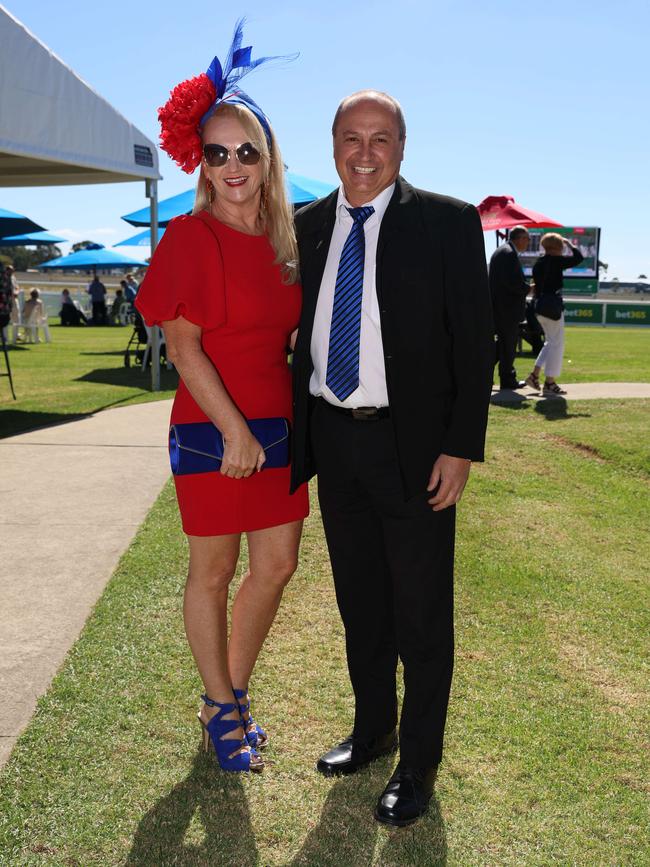 BAIRNSDALE, AUSTRALIA – MARCH 22 2024 Wendy Bezzina and Frank Bezzina attend the Bairnsdale Cup race day. Picture: Brendan Beckett