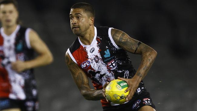 MELBOURNE, AUSTRALIA - MAY 29: Bradley Hill of the Saints runs with the ball during the round 11 AFL match between the St Kilda Saints and the North Melbourne Kangaroos at Marvel Stadium on May 29, 2021 in Melbourne, Australia. (Photo by Daniel Pockett/AFL Photos/via Getty Images )