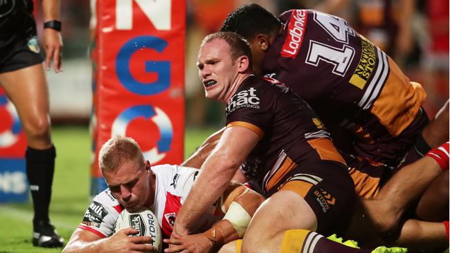 Matthew Lodge had a tough night on his NRL return