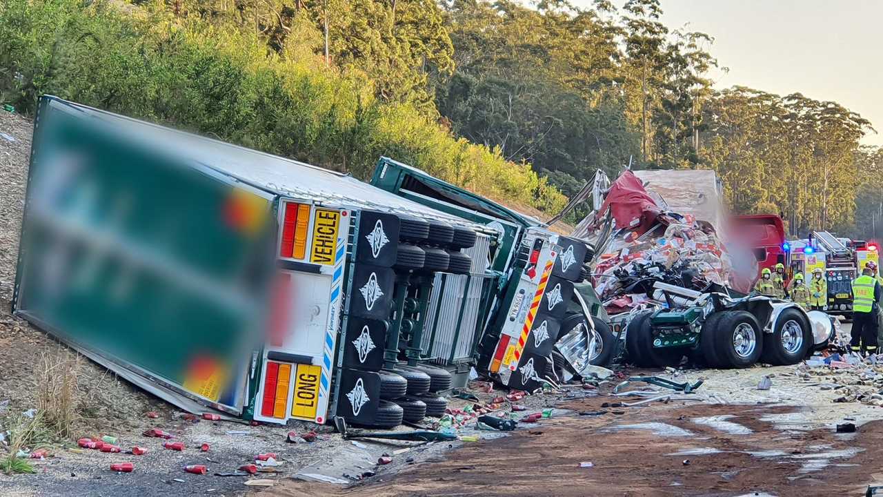 Driver, 36, Killed In Horror B-Double Crash Identified | Daily Telegraph