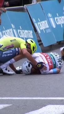 Cyclist's classy sportsmanship act