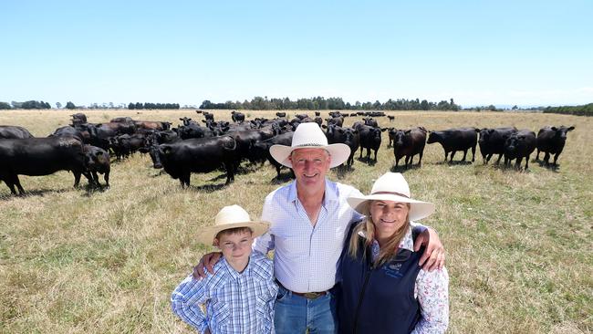 Fiona and John Glover, with their son Ben, 11, Lang Lang. Picture Yuri Kouzmin