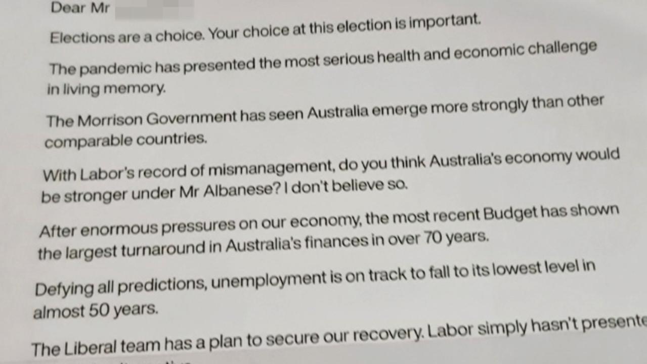 Mr Howard has sent out letters to voters in key Liberal targets.