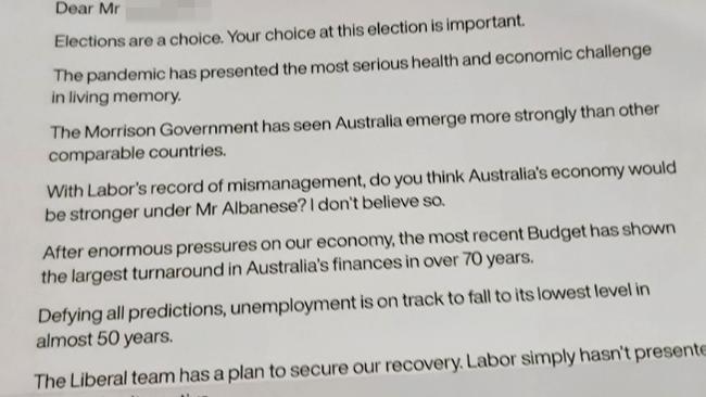 Mr Howard has sent out letters to voters in key Liberal targets.