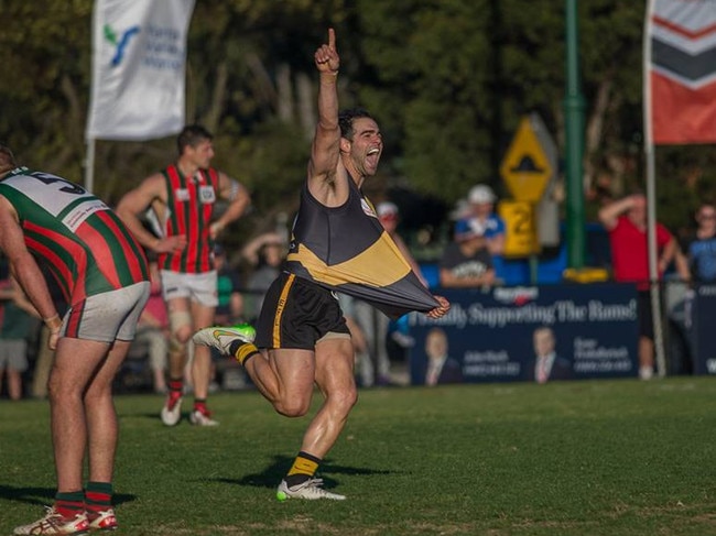 Rob Petracca celebrates a goal in Mitcham’s 2015 premiership win.