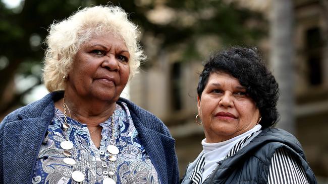 Aboriginal women Cheryl Bowe (R) and Noeleen Dempsey (L). Picture: NCA NewsWire / Jono Searle