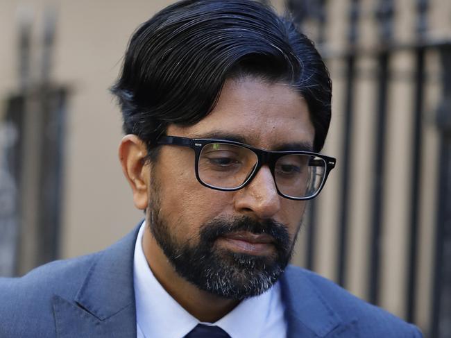 Kulwinder Singh arrives at the Supreme Court in Sydney, Thursday, August 15, 2019. Singh, 41, has pleaded not guilty in the NSW Supreme Court to murdering Parwinder Kaur, 32, on December 2, 2013 at their Rouse Hill home. (AAP Image/Chris Pavlich) NO ARCHIVING