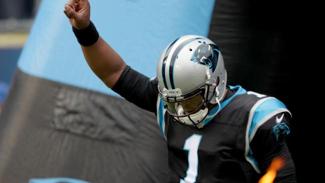 : Cam Newton Carolina Panthers Celebration Action Dab