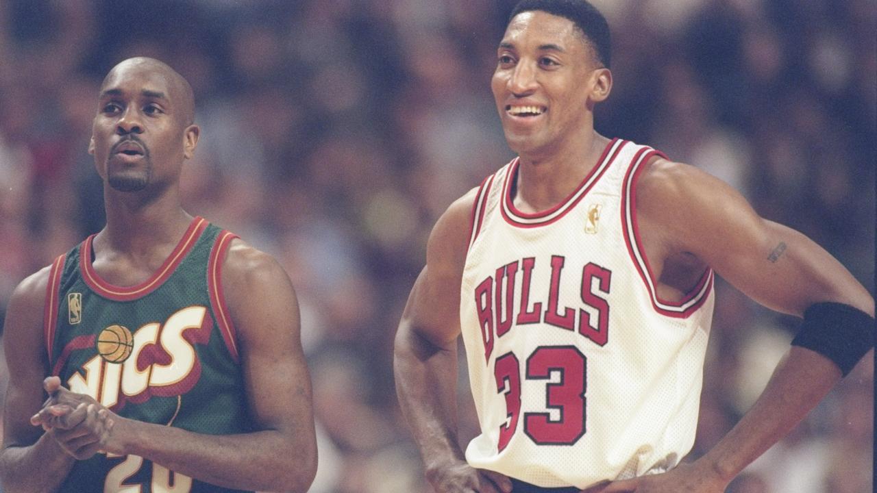 Scottie Pippen in action for the Chicago Bulls against Gary Payton of the Seattle Supersonics in 1997. Credit: Jonathan Dani