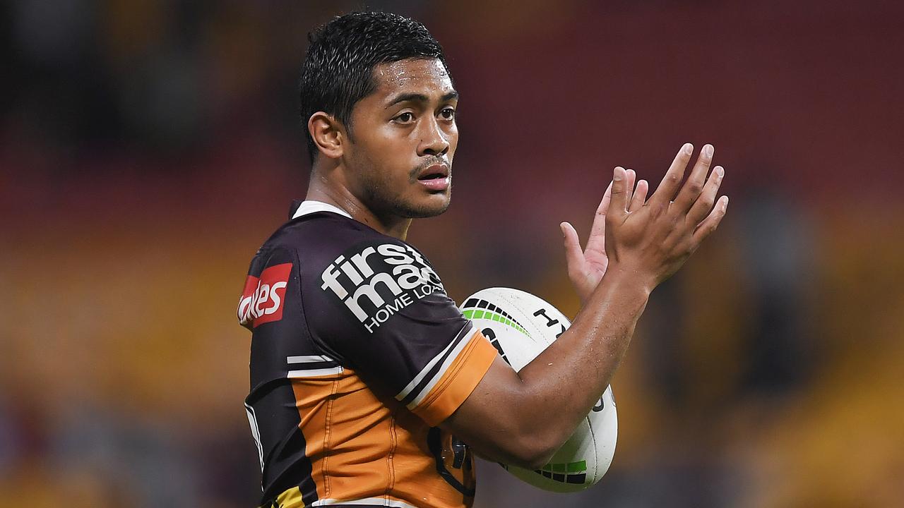 Anthony Milford of the Broncos.