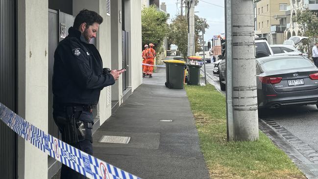 A man is believed to have been stabbed in an alleyway off Nott St Port Melbourne. Picture: Regan Hodge