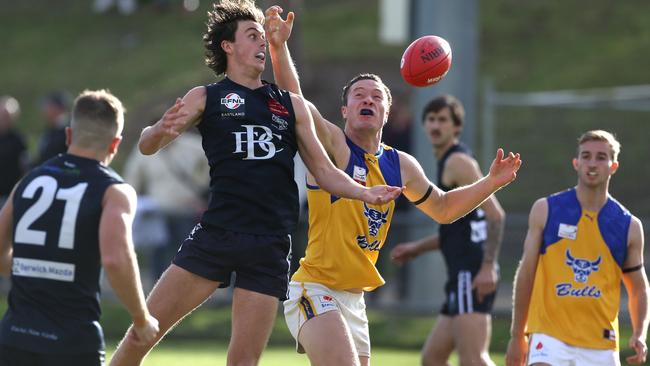 Berwick came within a kick of its first win in the Round 1 clash. Picture: Stuart Milligan