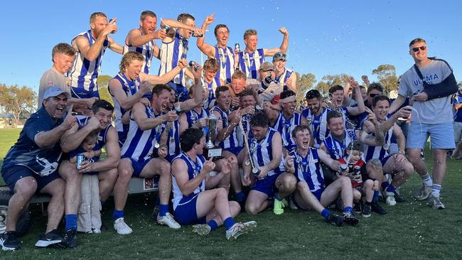 Ultima celebrates winning the Golden Rivers premiership. Picture: Golden Rivers Football Netball League.