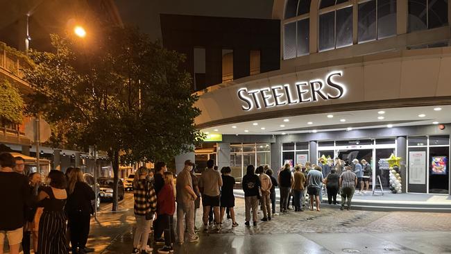 The line to get into the Steelers Club, Wollongong, at midnight on Sunday.