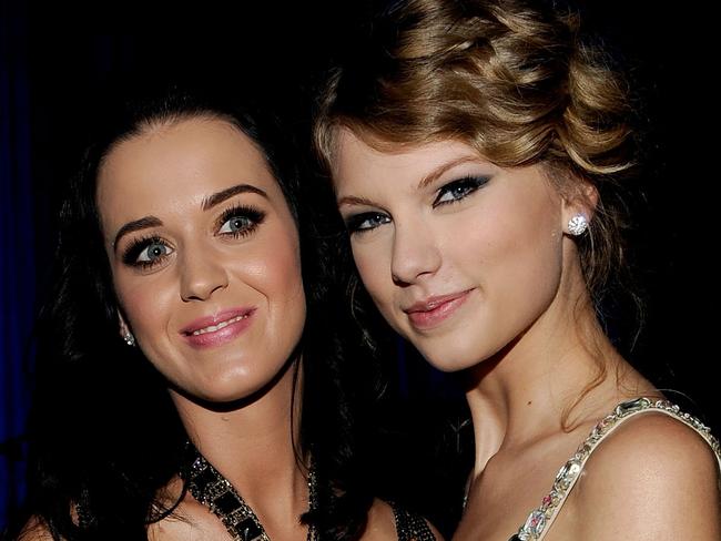 BEVERLY HILLS, CA - JANUARY 30: Musicians Katy Perry and Taylor Swift during the 52nd Annual GRAMMY Awards - Salute To Icons Honoring Doug Morris held at The Beverly Hilton Hotel on January 30, 2010 in Beverly Hills, California. (Photo by Larry Busacca/Getty Images for NARAS)