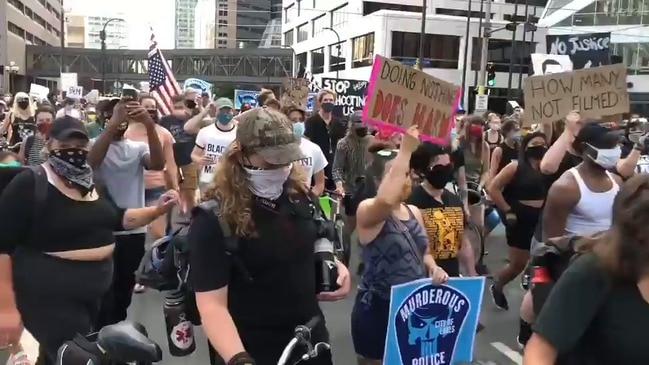 Protesters March for Jacob Blake Through Downtown Minneapolis | news ...