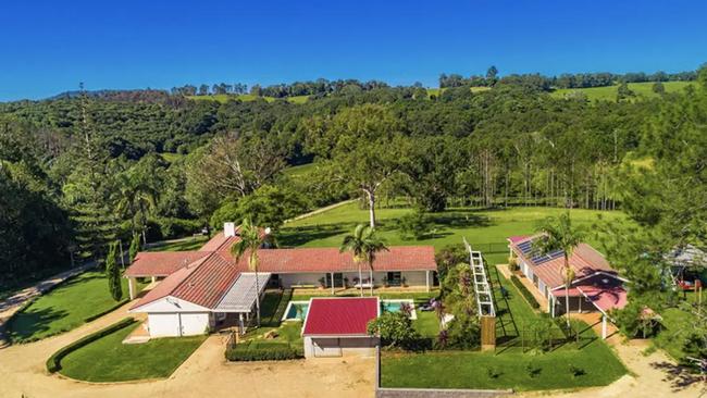 Drone shot of Tin Horse Ranch Byron Hinterland