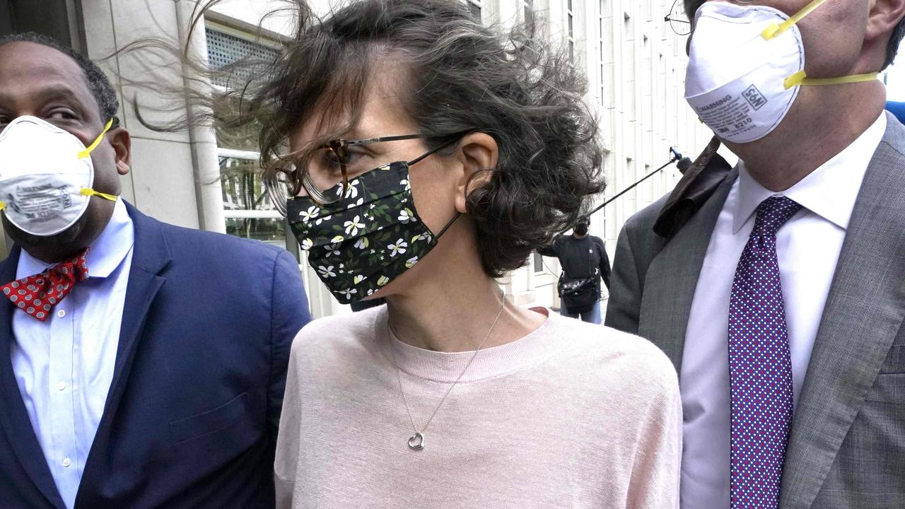 Seagrams Liquor Heiress Clare Bronfman Jailed Over Role In Nxivm ‘sex 9503