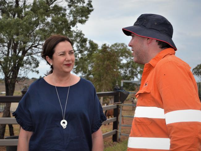 Annastacia Palaszczuk, Tracy Dobie visit Warwick pipeline grid